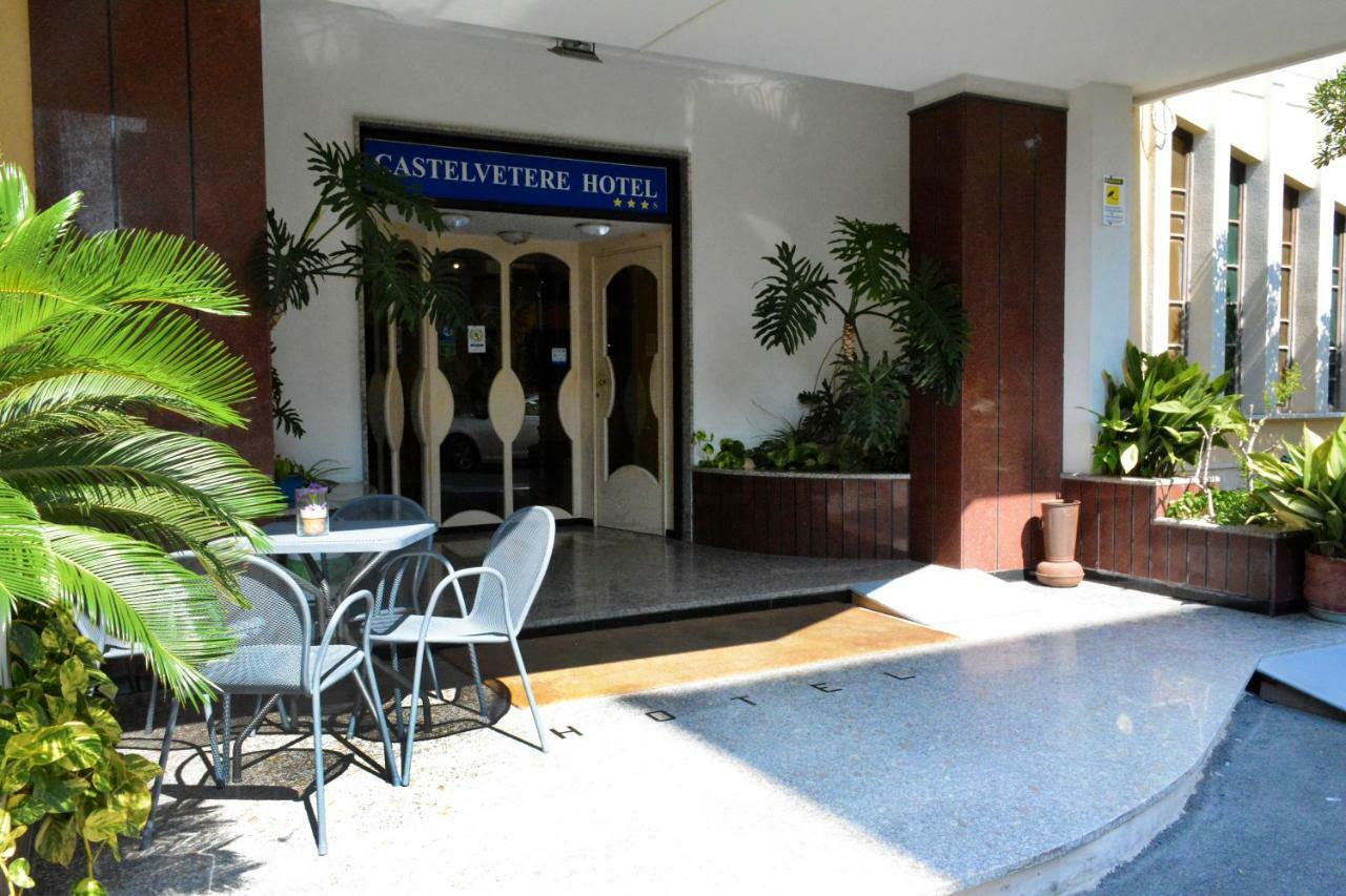 Castelvetere Hotel Caulonia Bagian luar foto
