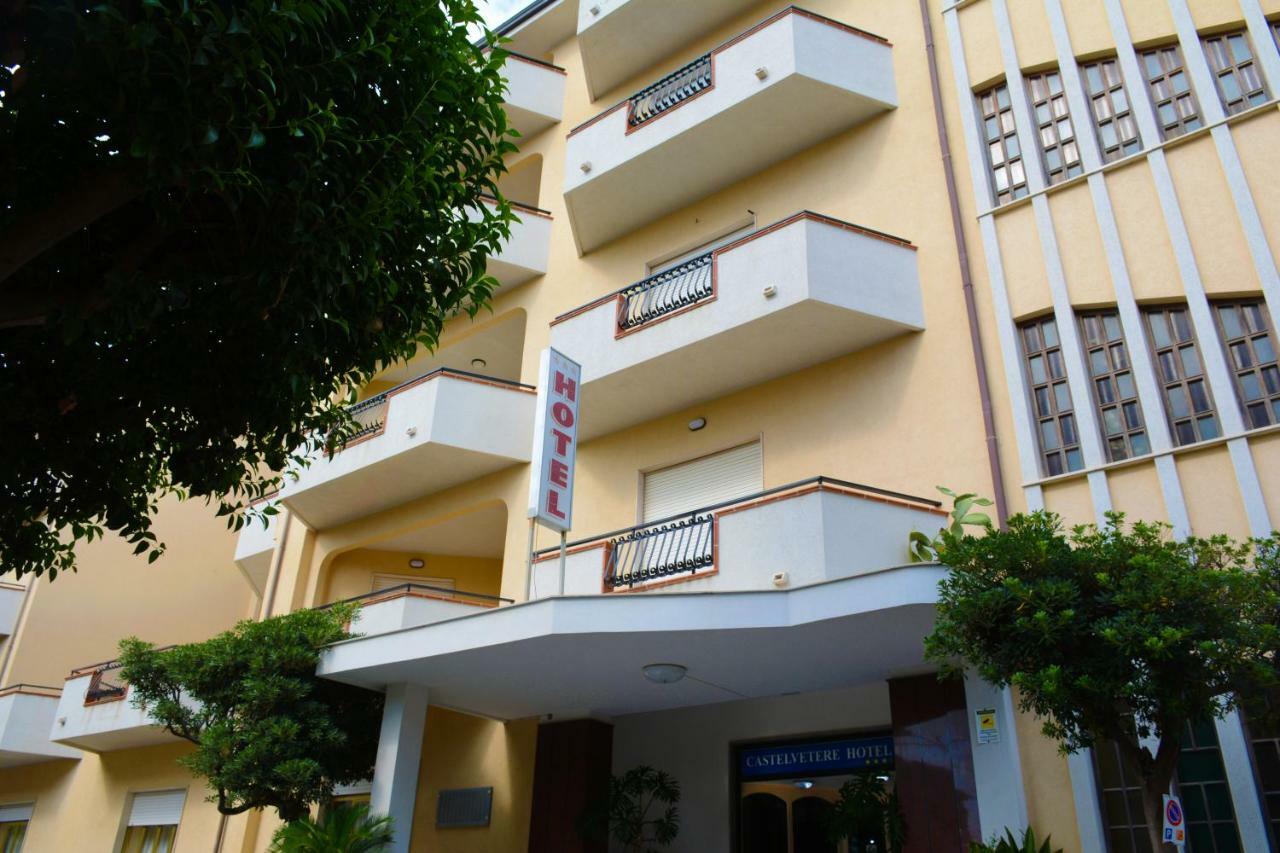 Castelvetere Hotel Caulonia Bagian luar foto